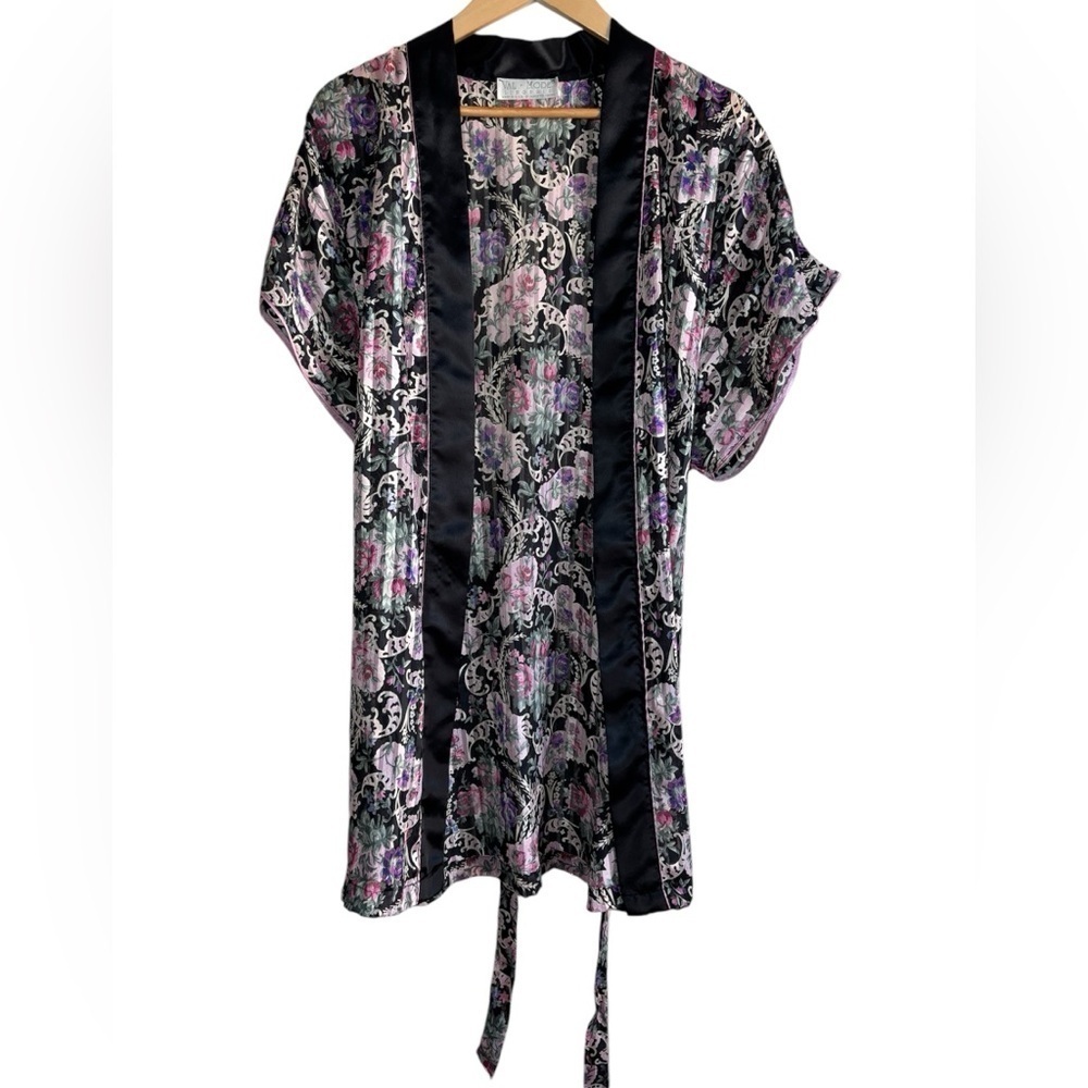 Vintage Val Mode Kimono Robe Medium Floral Black Pink Belted Whimsigoth Coquette